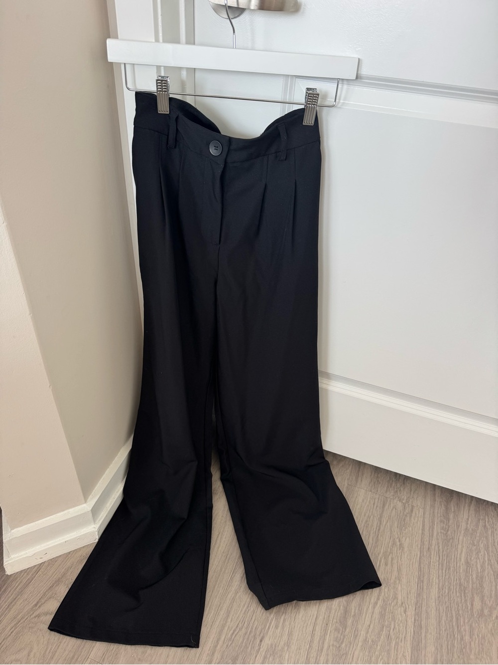 Princess Polly Black Wide-Leg Pleated Dress Pants